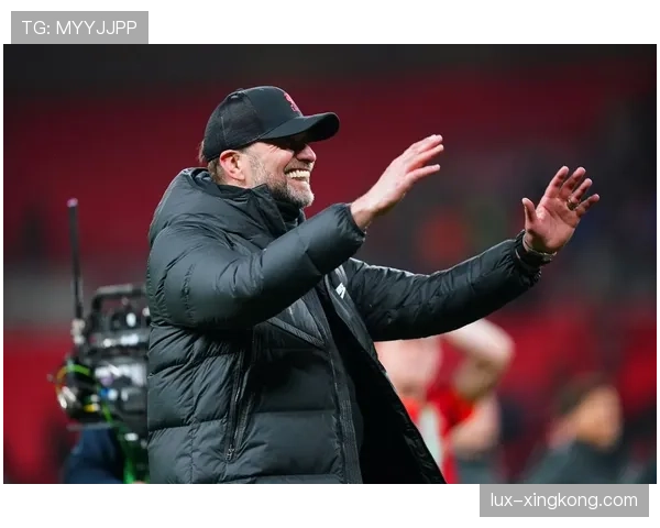 克洛普如何通过调整高位逼抢频率激活边锋，提升利物浦进攻威胁？